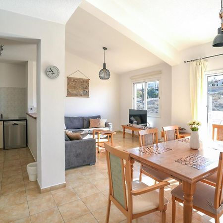 Resitour - Regina Gardens Daire Pafos Dış mekan fotoğraf